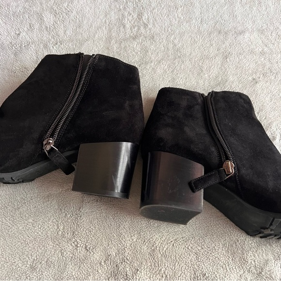Aquatalia Charlotte Weatherproof Suede Leather Block Heel Ankle Boot Black 7.5 - Picture 8 of 15